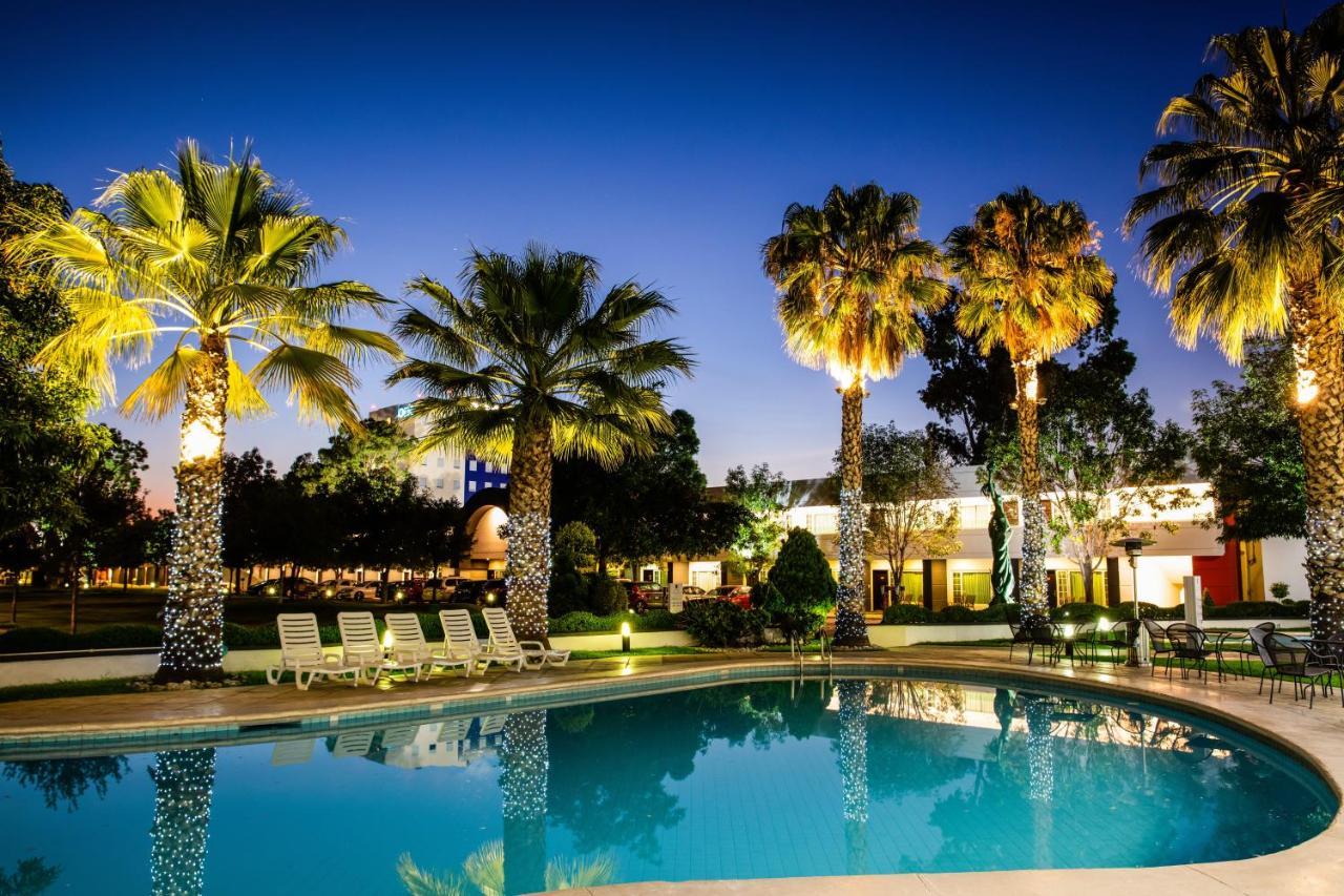 Fiesta Inn San Luis Potosi Glorieta Juarez Exteriér fotografie