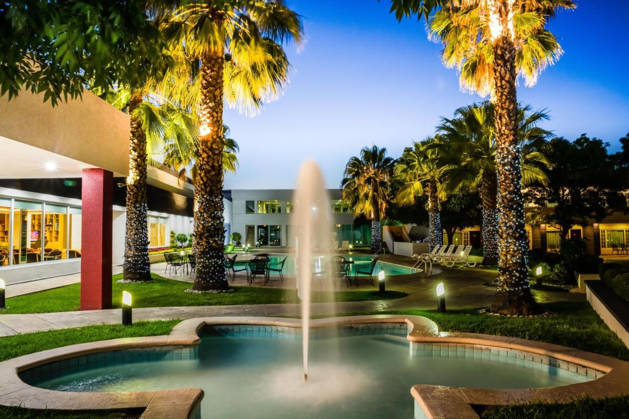 Fiesta Inn San Luis Potosi Glorieta Juarez Exteriér fotografie