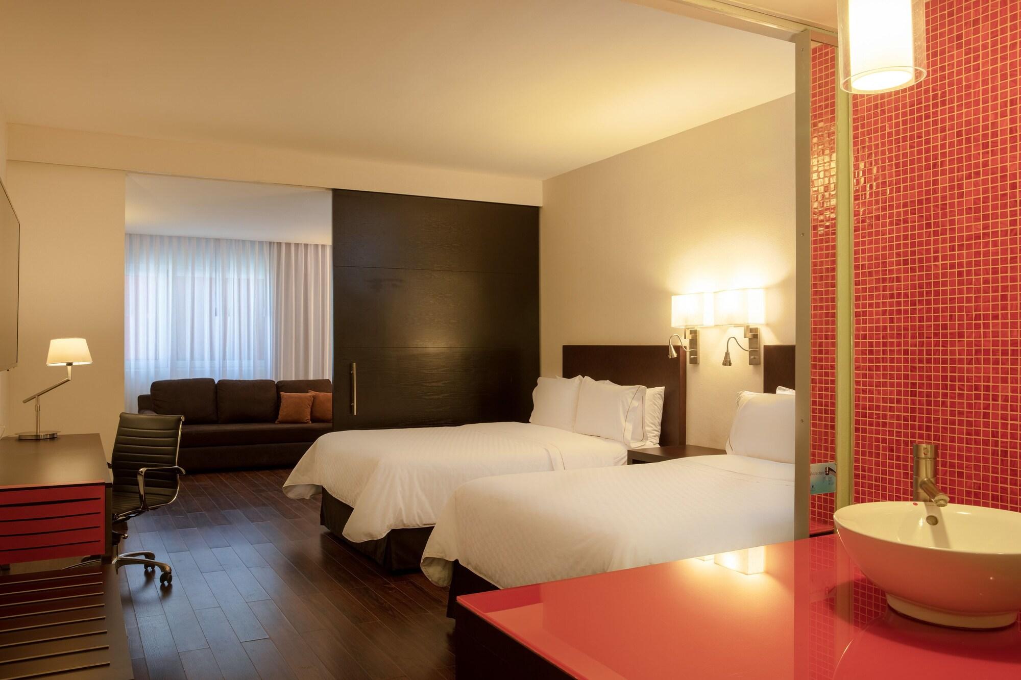 Fiesta Inn San Luis Potosi Glorieta Juarez Exteriér fotografie