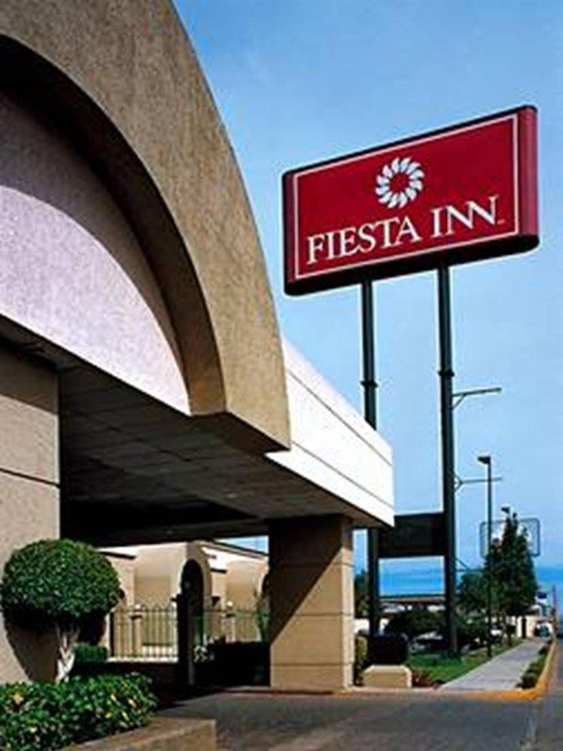 Fiesta Inn San Luis Potosi Glorieta Juarez Exteriér fotografie