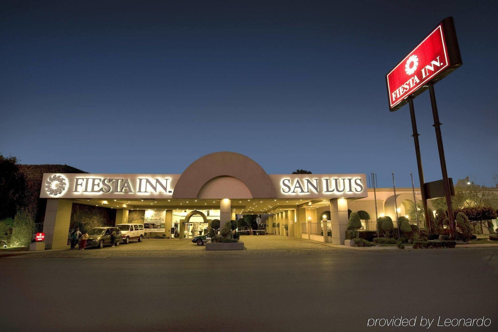 Fiesta Inn San Luis Potosi Glorieta Juarez Exteriér fotografie